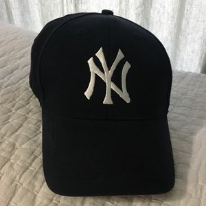 New York Yankee baseball hat